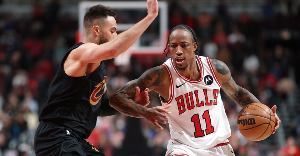 九游手机版包含刚刚！里程碑夜芝加哥公牛再遭质疑今夜NBA总决赛传出新动向，关键时刻萨克拉门托国王备战社区盾的词条